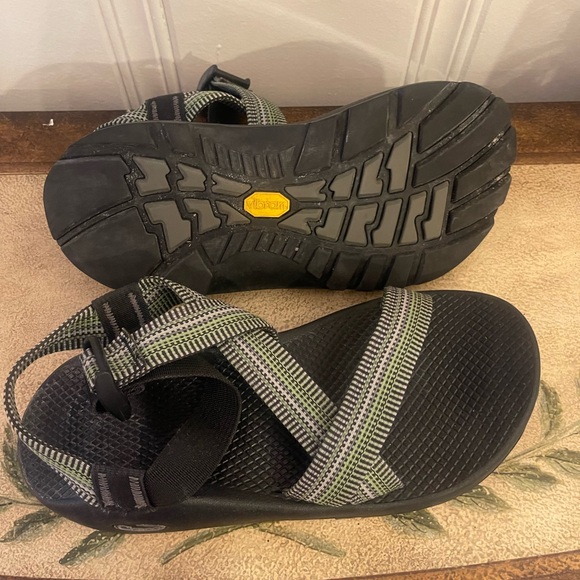 Polka Dot Womens Dress - Green and White - Picture 2 of 2